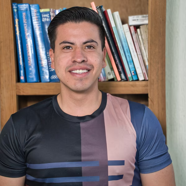 Profesor CESLAC